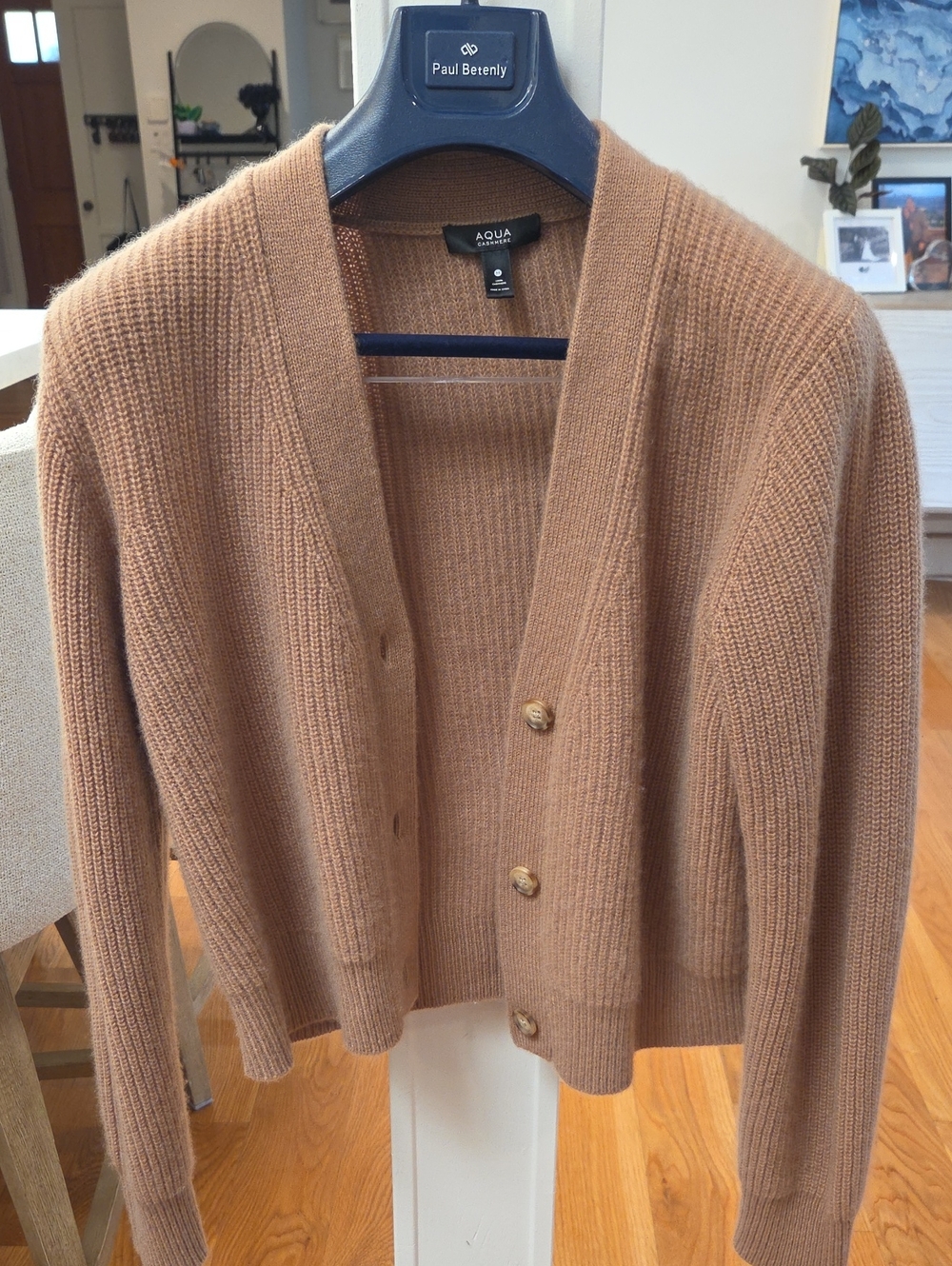 Aqua Cashmere Women's Camel Ribbed Three Button Cardigan Sweater (M)